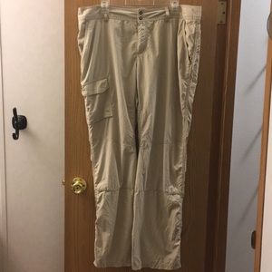 Columbia Women’s Roll Up Pants